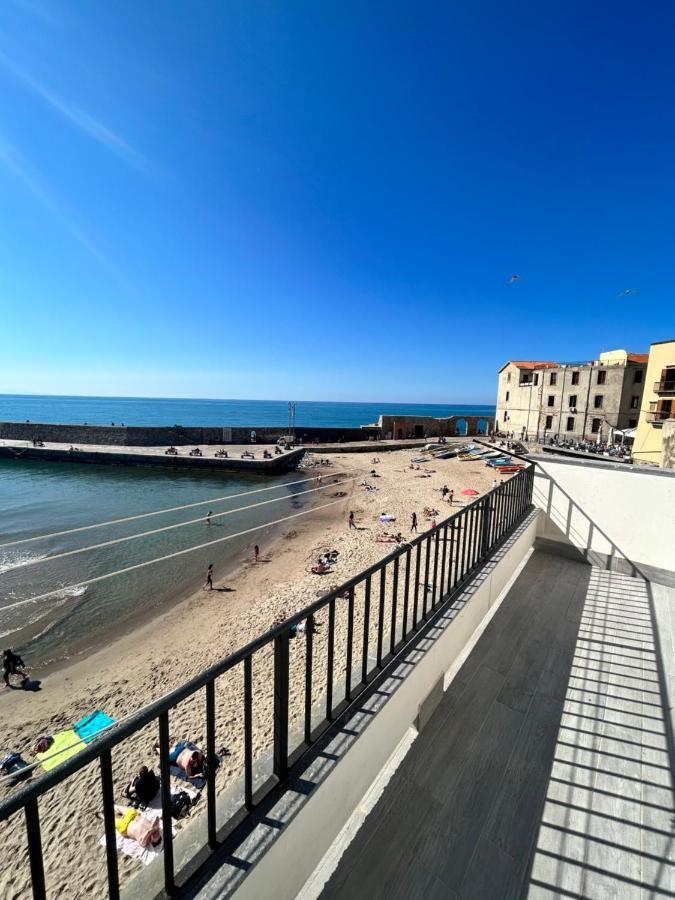 Casa Marina, La Terrazza Sul Mare Bed and Breakfast Cefalù Exteriör bild